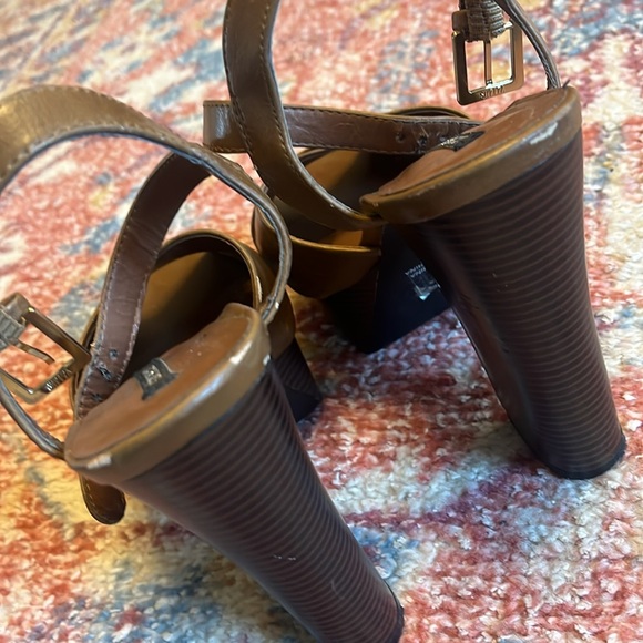 Forever 21 Brown Strappy High Platform Sandals size 7.5 - Picture 9 of 13